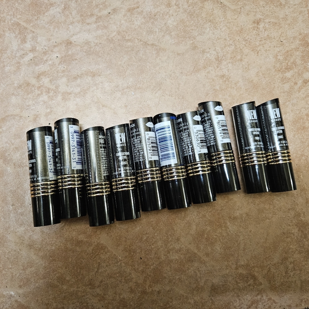 $2.50 Each Revlon Lipstick 10 New Different Colors Iced Mocha, Lava Blast,Bamboo